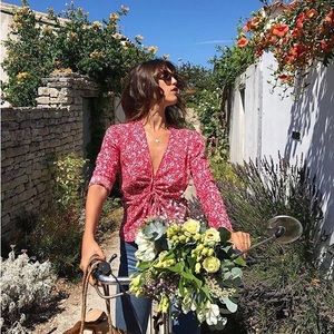 EUC Rouje Yasmine blouse in red floral FR 40